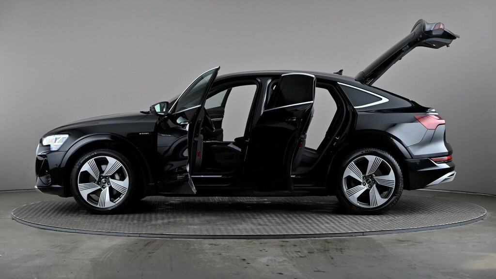 Audi E-tron 300Kw 55 Quattro 95Kwh S Line NJ72HKN Black #6