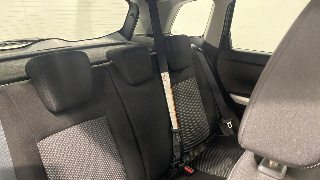 Suzuki Vitara 1.6 Sz-t GL18OXF Black #4