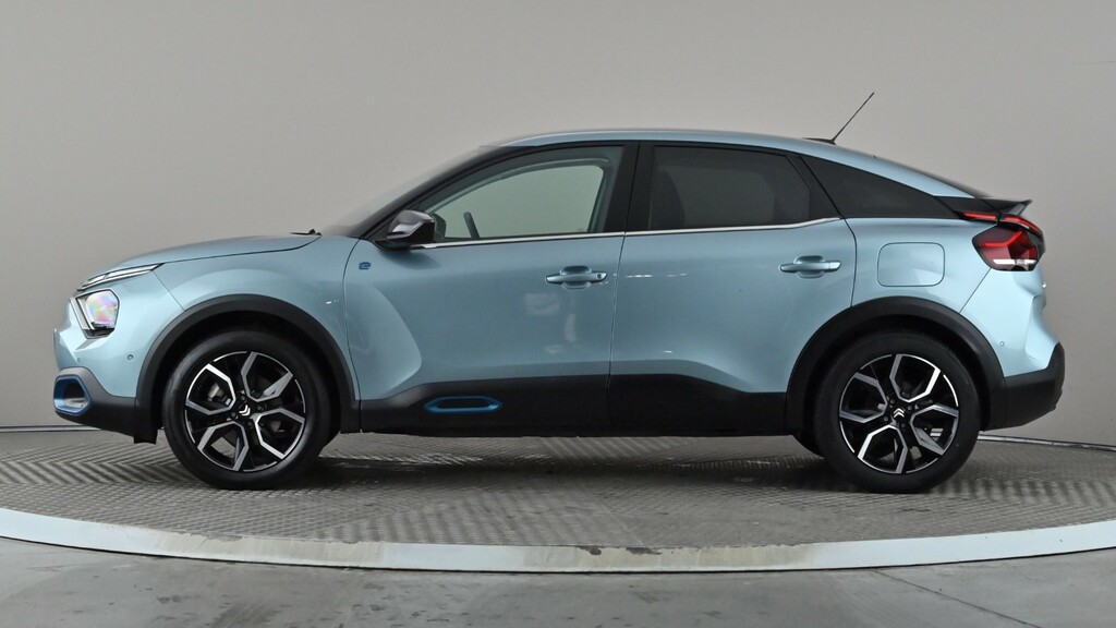 Citroen e-C4 100Kw Shine Plus 50Kwh YP23XNO Blue #3
