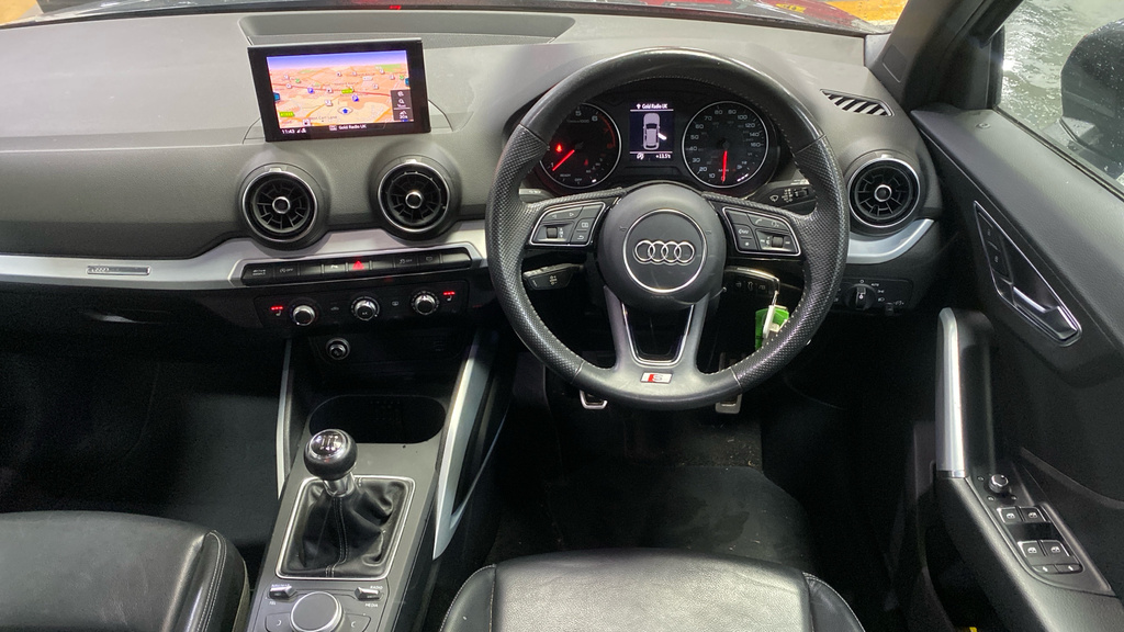 Audi Q2 35 Tfsi S Line DF68VTE Grey #5