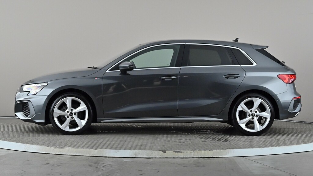 Audi A3 35 Tfsi S Line Comfortsound Grey #3