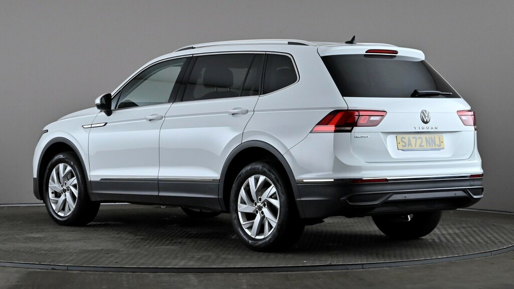 Volkswagen Tiguan Allspace 1.5 Tsi Life 7 Seats SA72NNJ White #4