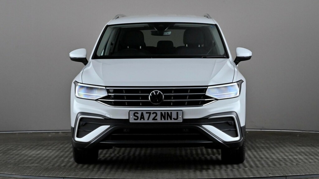 Volkswagen Tiguan Allspace 1.5 Tsi Life 7 Seats SA72NNJ White #2