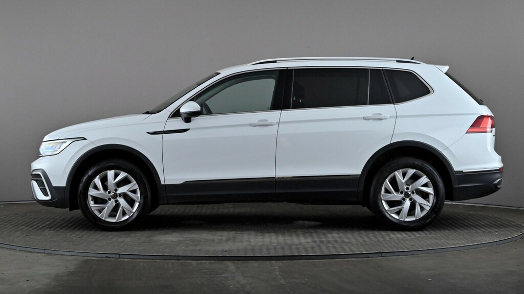 Volkswagen Tiguan Allspace 1.5 Tsi Life 7 Seats SA72NNJ White #3