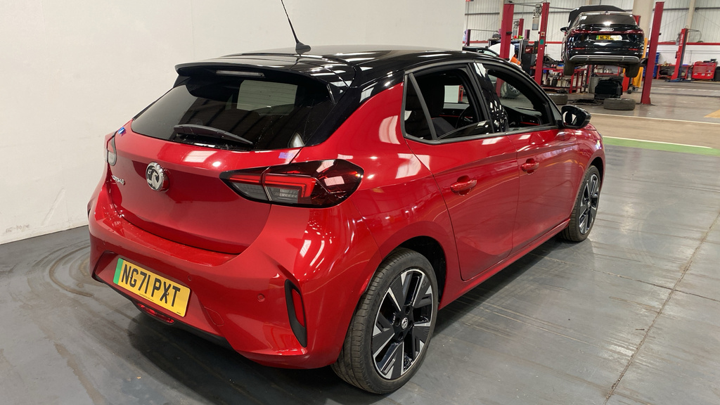 Vauxhall Corsa-e 100Kw Sri Nav Premium 50Kwh 7.4Kwch NG71PXT Red #5