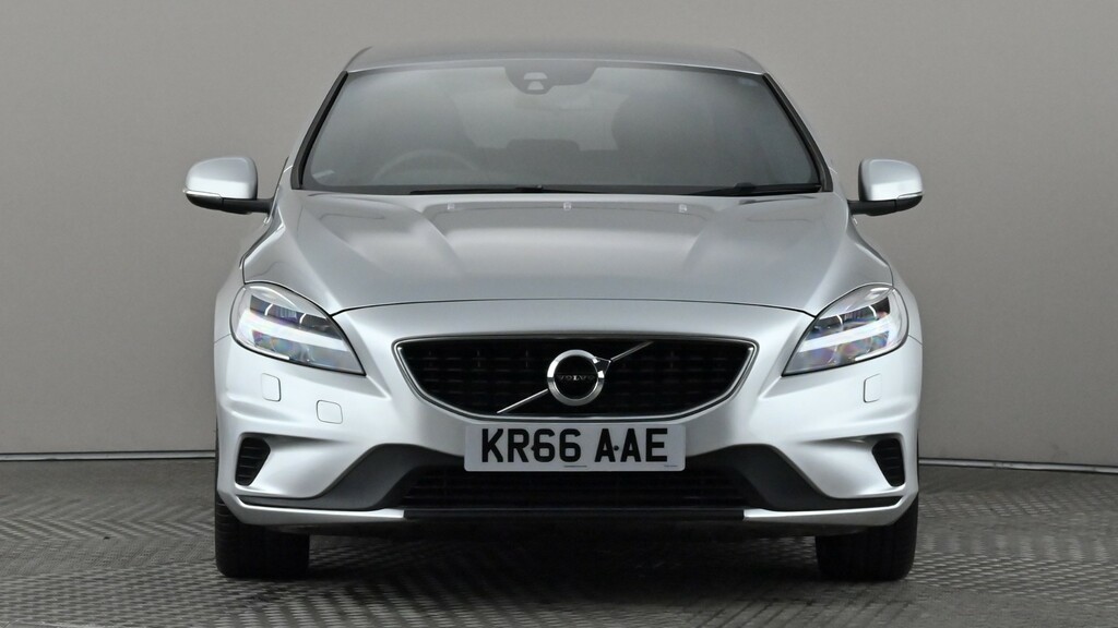 Volvo V40 D2 120 R Design Pro Silver #2
