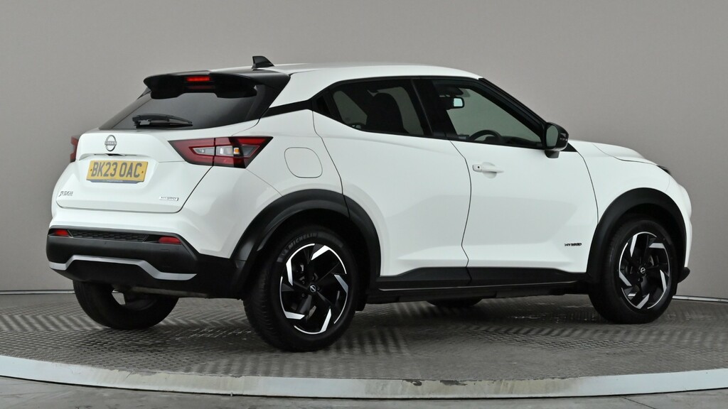 Nissan Juke 1.6 Hybrid N-connecta BK23OAC White #6