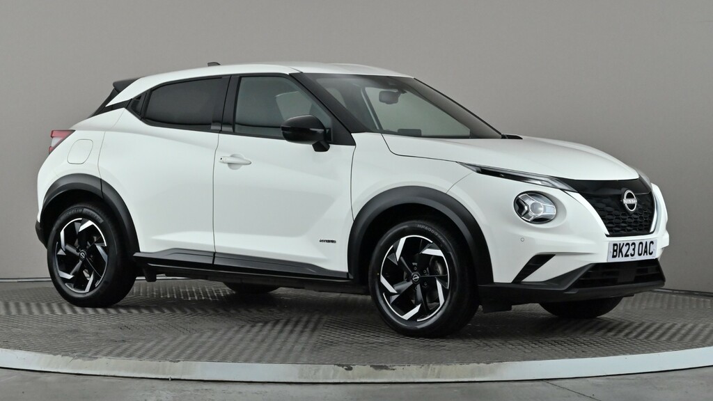 Nissan Juke 1.6 Hybrid N-connecta White