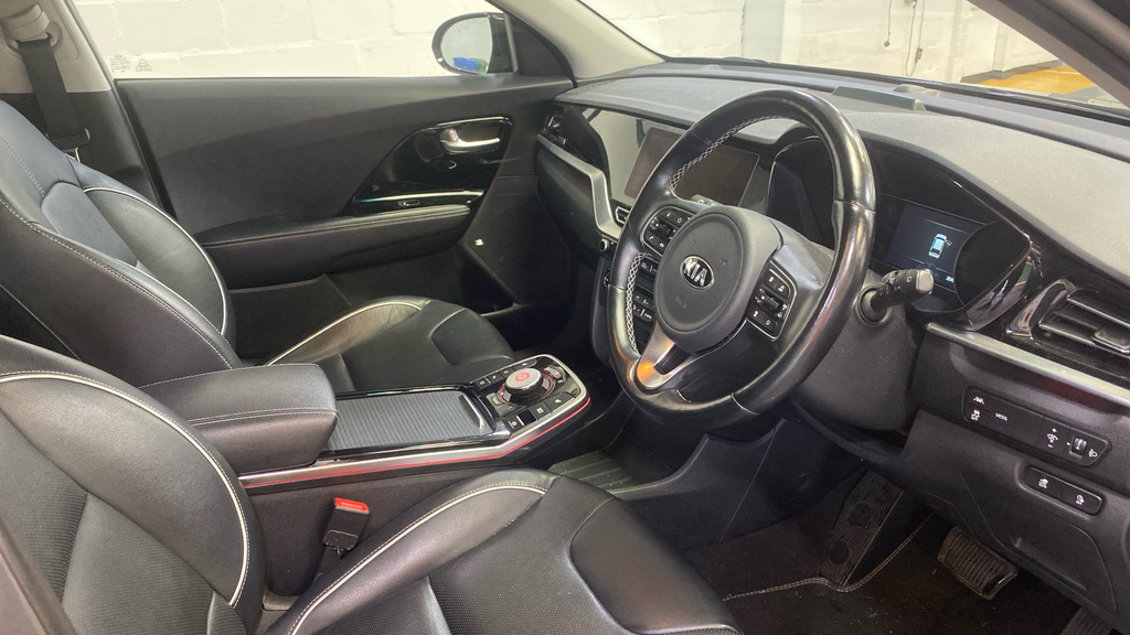 Kia e-Niro 150Kw 4 64Kwh RK70NDL Black #4