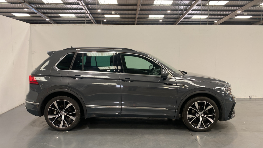 Volkswagen Tiguan 1.5 Tsi 150 R-line Dsg KV21BGU Grey #2