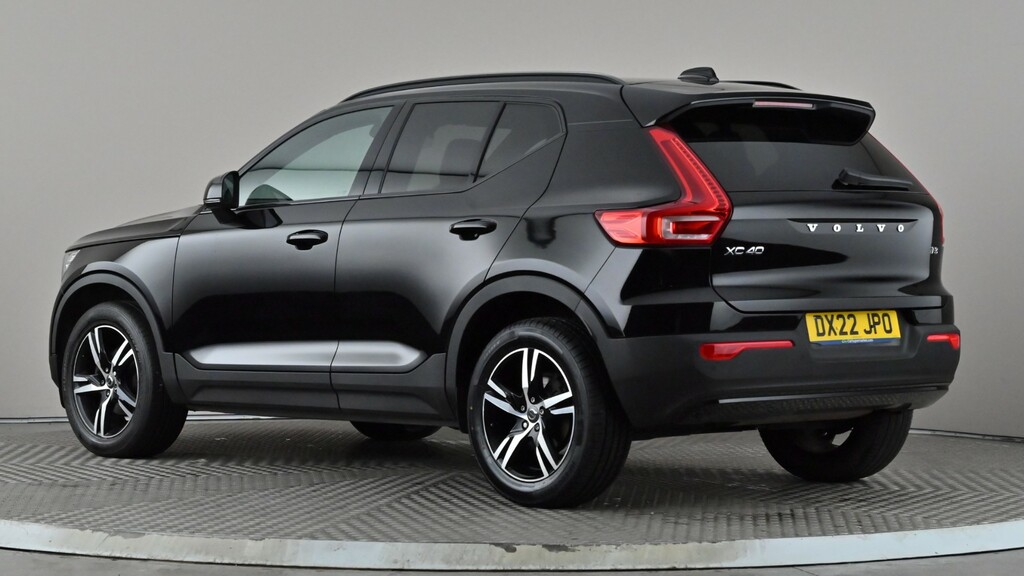 Volvo XC40 1.5 T3 163 R Design DX22JPO Black #4