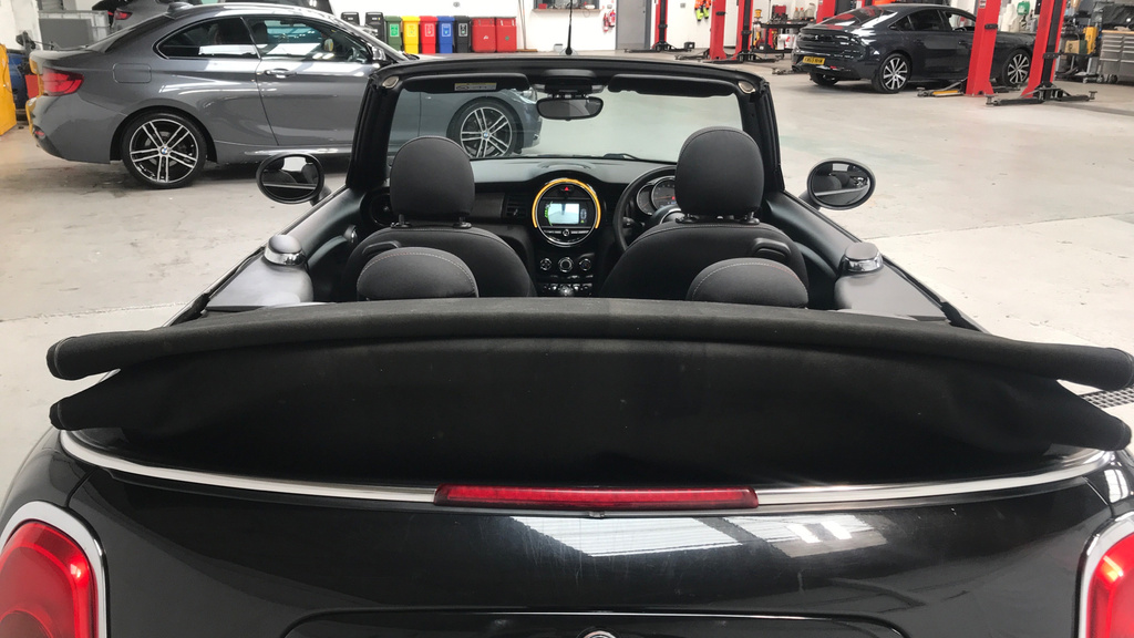 Mini Convertible 1.5 Cooper BW17NYD Black #4