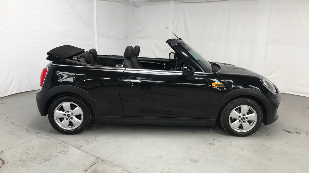 Mini Convertible 1.5 Cooper BW17NYD Black #2