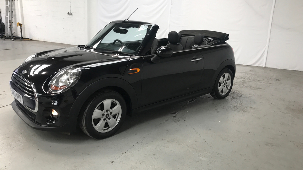 Mini Convertible 1.5 Cooper BW17NYD Black #3