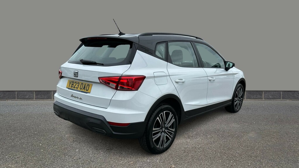 Seat Arona 1.0 Tsi Se YB23OAO White #6