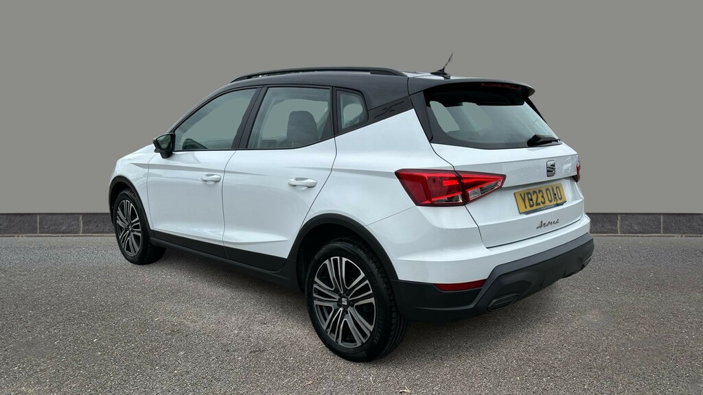 Seat Arona 1.0 Tsi Se YB23OAO White #4