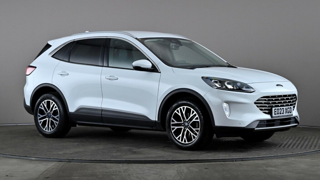 Ford Kuga 1.5 Ecoboost 150 Titanium Edition White