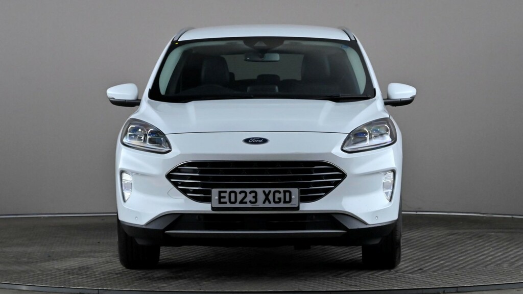 Ford Kuga 1.5 Ecoboost 150 Titanium Edition EO23XGD White #2