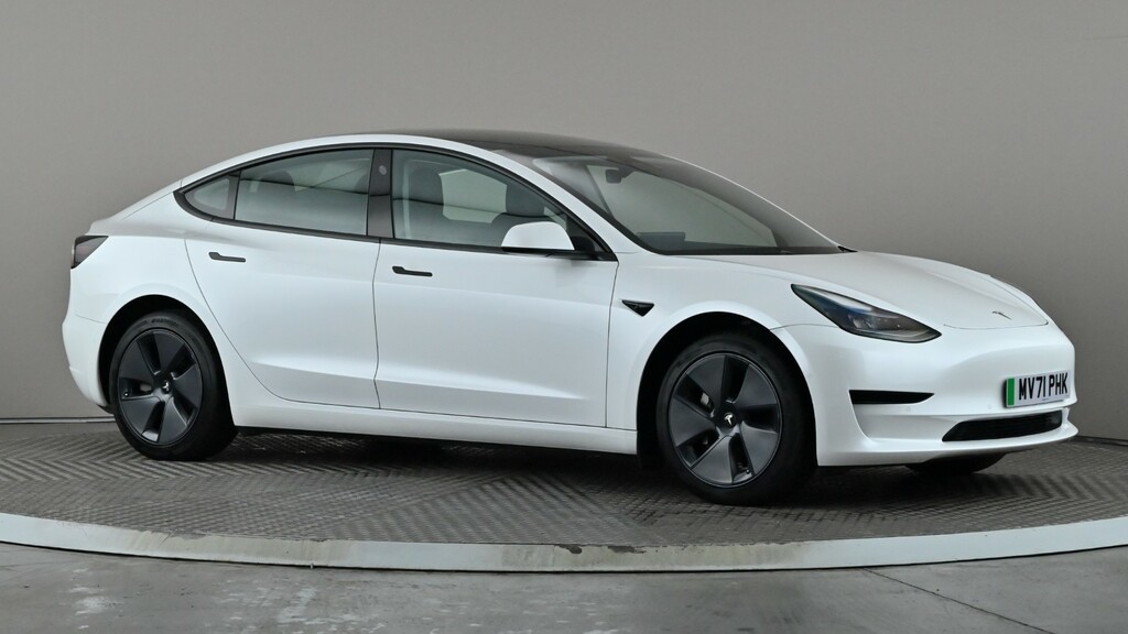 Tesla Model 3 Standard Plus White