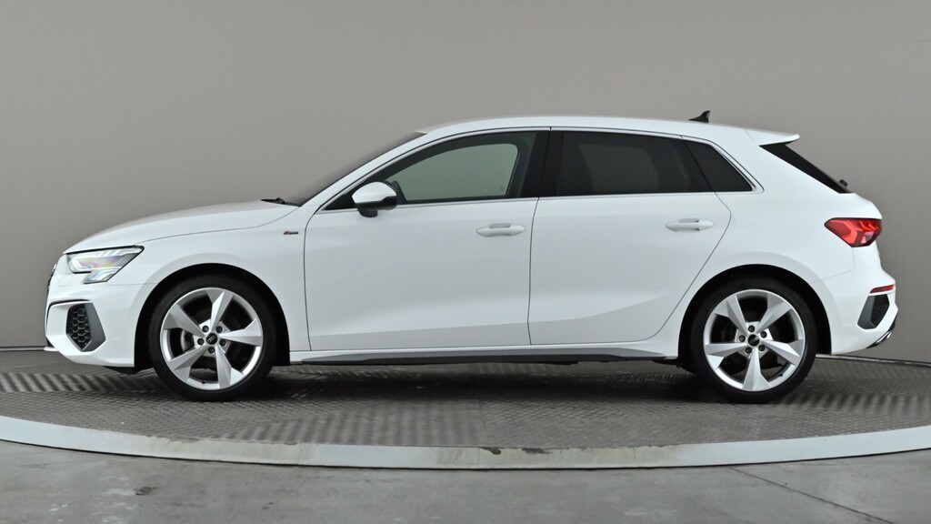 Audi A3 35 Tfsi S Line S Tronic HJ73YWZ White #3