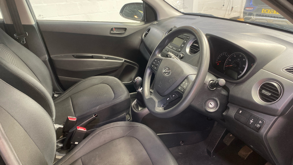 Hyundai I10 1.2 Se EY18BFP Black #4