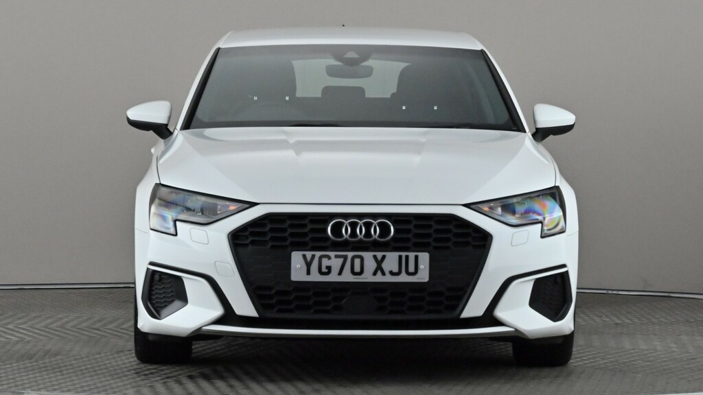 Audi A3 35 Tfsi Technik YG70XJU White #2