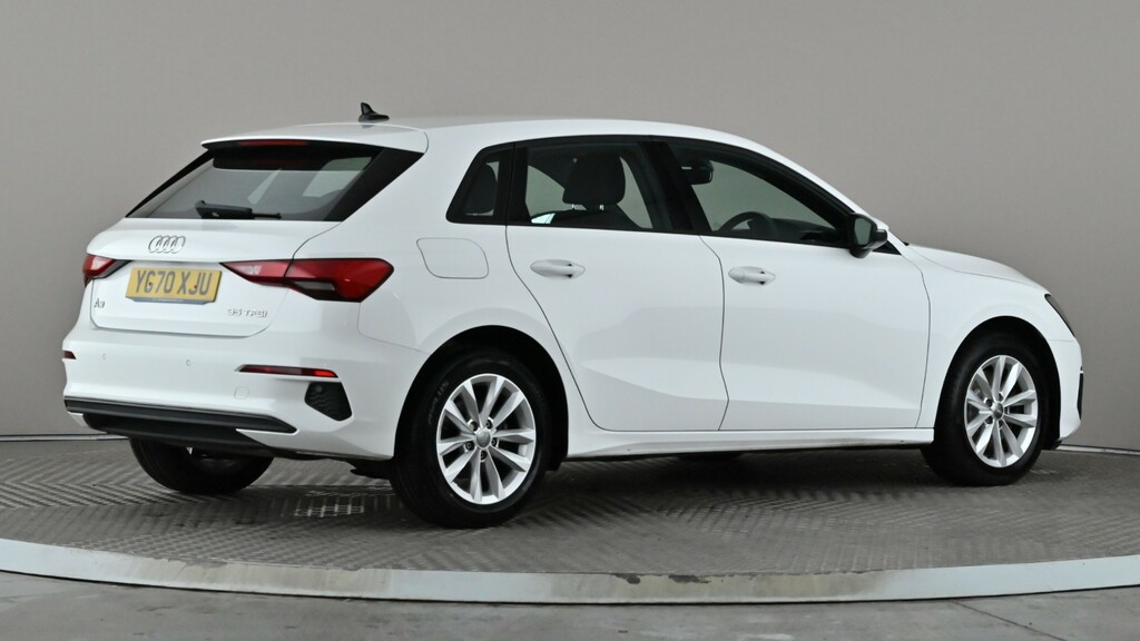 Audi A3 35 Tfsi Technik YG70XJU White #6