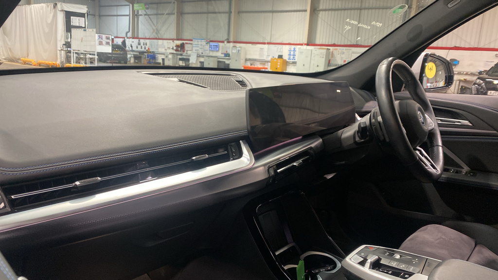 BMW iX1 230Kw Xdrive30 M Sport 65Kwh 22Kwch White #6