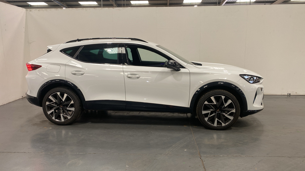 Cupra Formentor 1.5 Etsi 150 V2 Dsg YT75ZKS White #2