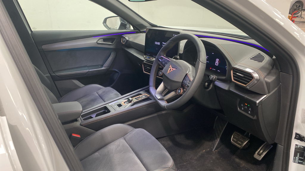 Cupra Formentor 1.5 Etsi 150 V2 Dsg YT75ZKS White #3