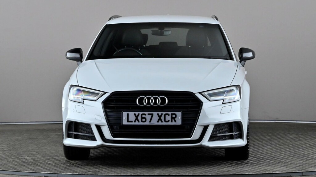 Audi A3 1.5 Tfsi Black Edition S Tronic LX67XCR White #2