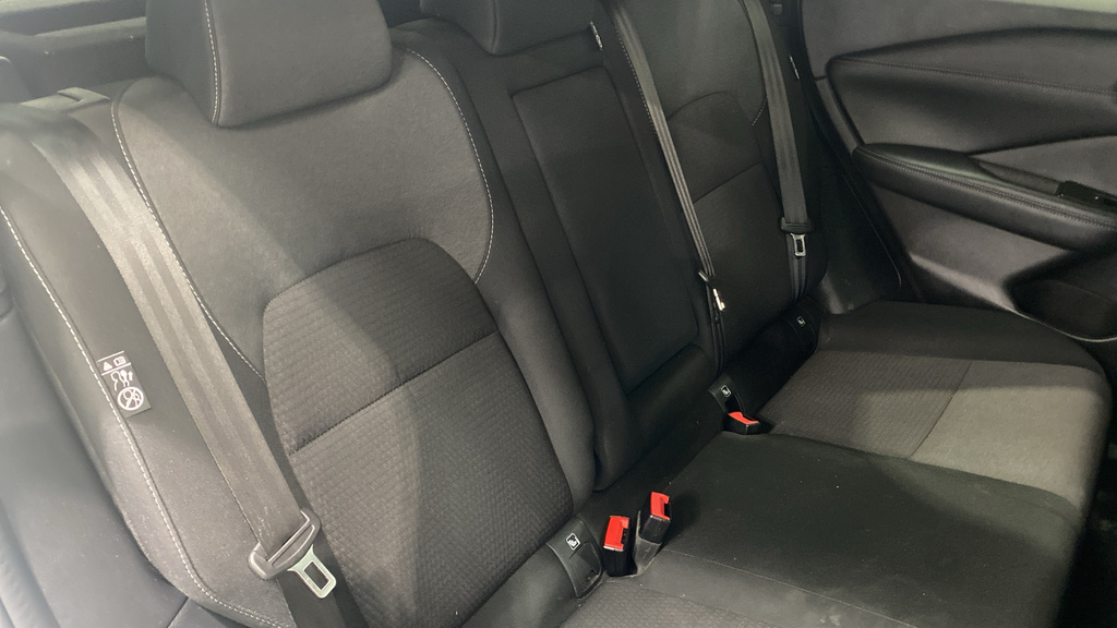 Nissan Qashqai 1.3 Dig-t Mh N-connecta GP73BCO White #4