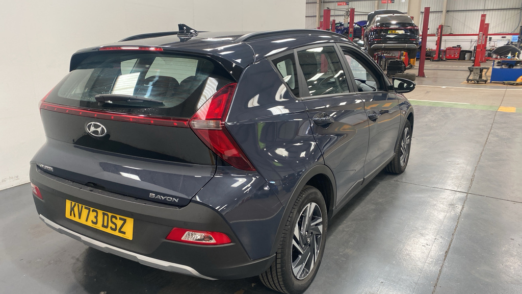 Hyundai Bayon 1.0 Tgdi 48V Mhev Se Connect Dct KV73DSZ Grey #5