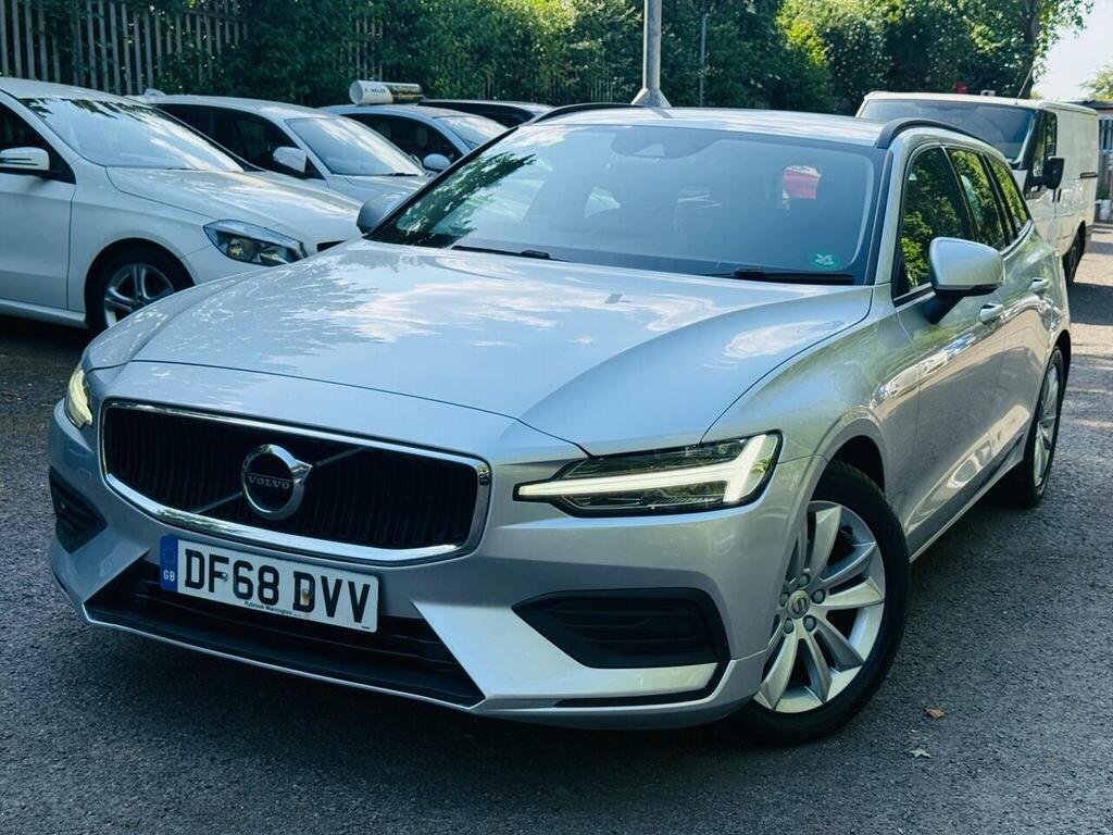 Volvo V60 2.0 D4 Momentum Euro 6 Ss DF68DVV Silver #2