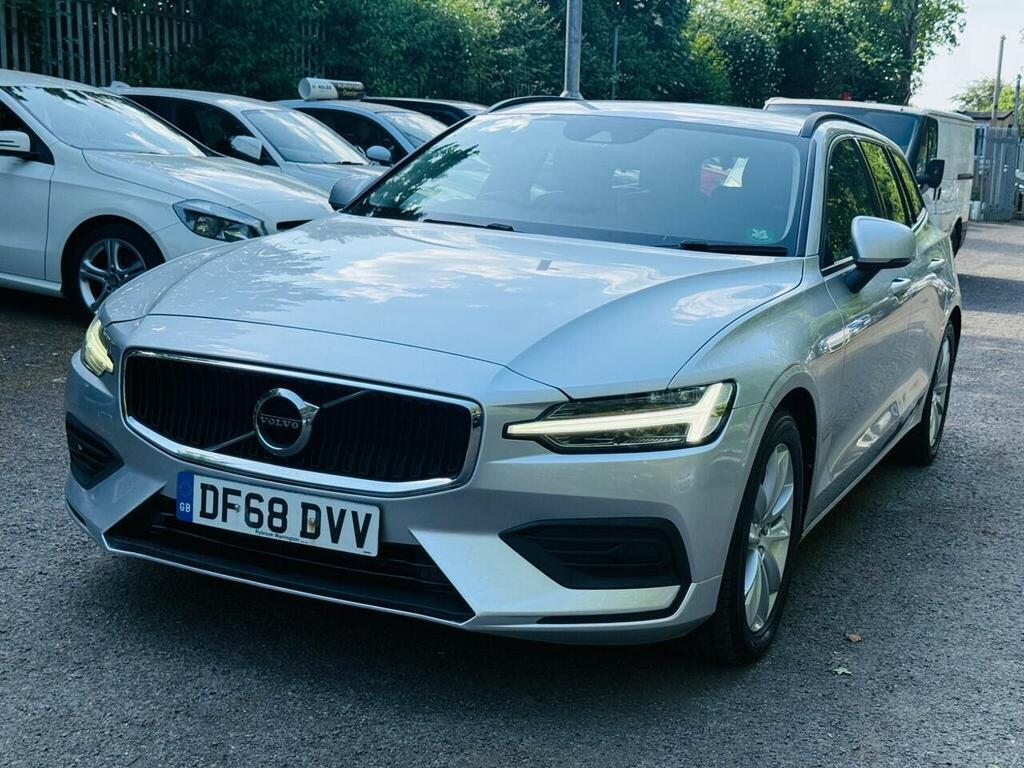 Volvo V60 2.0 D4 Momentum Euro 6 Ss DF68DVV Silver #4