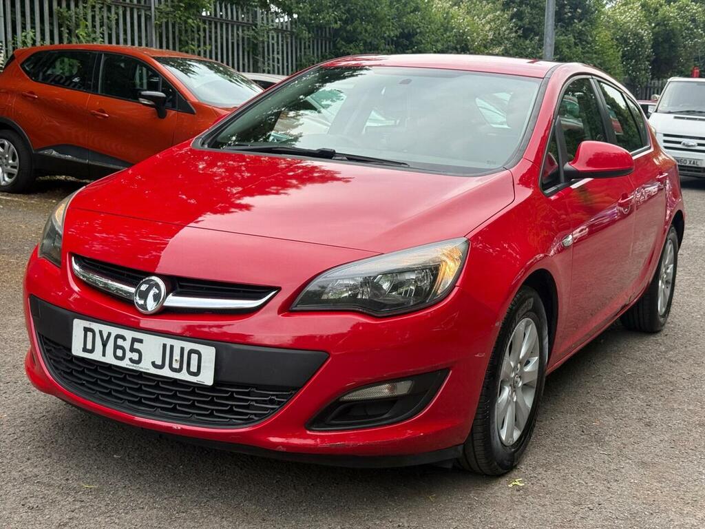 Vauxhall Astra 1.4I Design Euro 6 DY65JUO Red #4