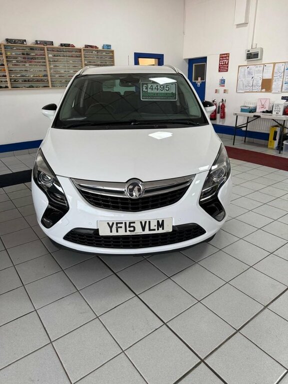 Vauxhall Zafira Tourer 2.0 Cdti Se Mpv Euro 5 130 Ps YF15VLM White #3