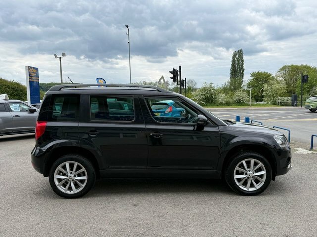Skoda Yeti 1.2 Tsi Se Suv Dsg Euro 6 Ss 110 Ps OE16ZSP Black #6