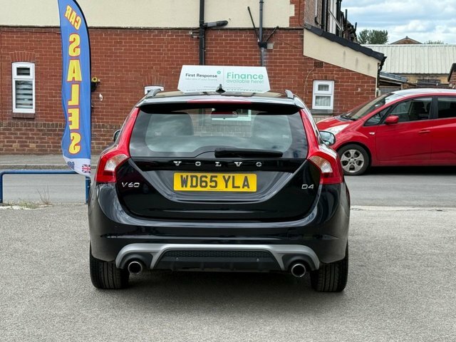 Volvo V60 2.0 D4 R-design Nav Estate Euro Black #4