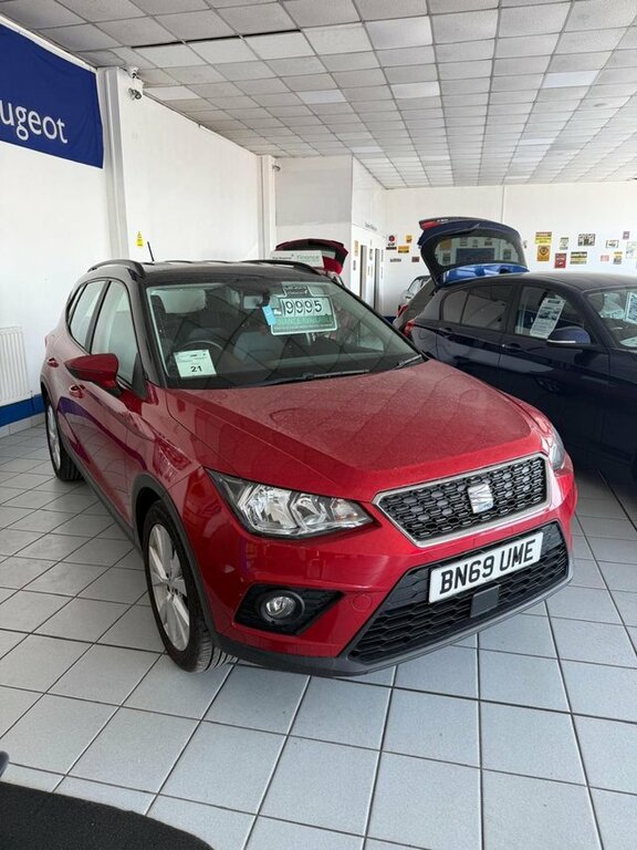 Seat Arona 1.0 Tsi Gpf Se Technology Suv Eu Red