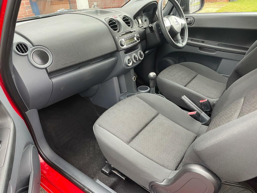 Mitsubishi Colt 1.3 Cz2 Euro 5 White #9