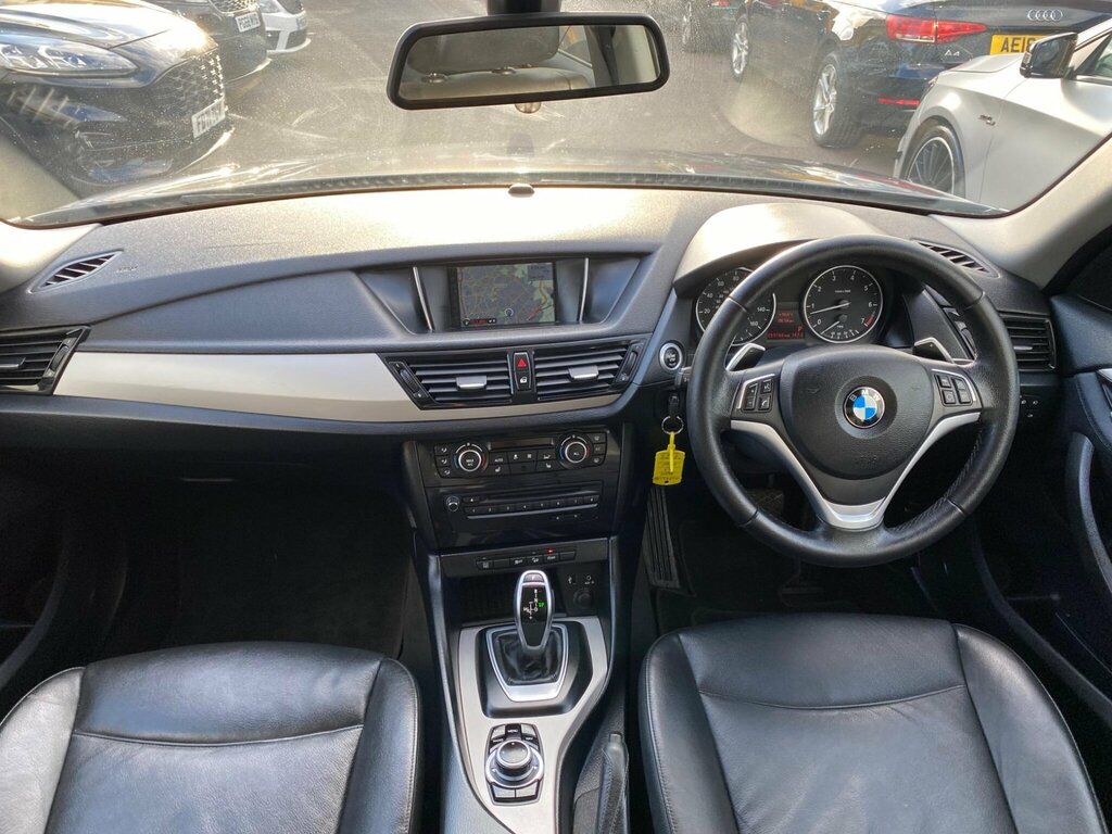 BMW X1 2.0 20I Se Xdrive Euro 6 Ss Grey #2