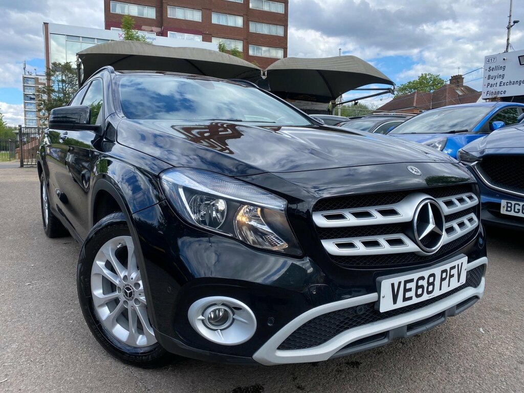 Mercedes-Benz GLA Class 1.6 Gla200 Se Executive 7G-dct Euro 6 Ss Black