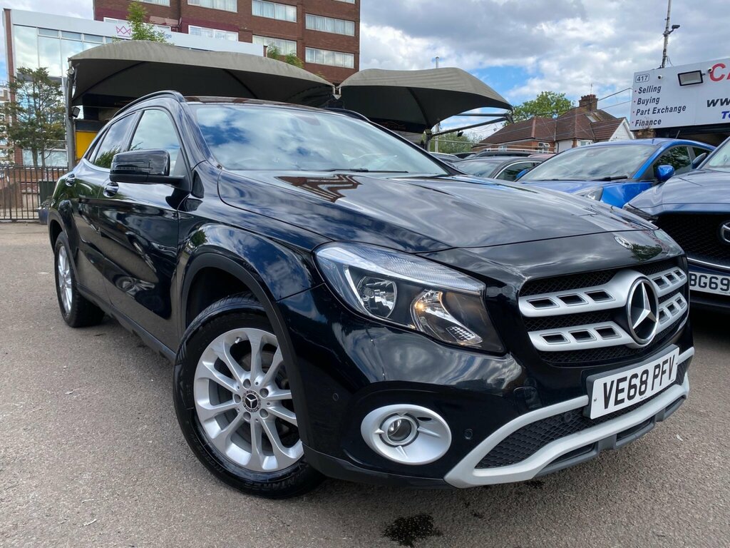 Mercedes-Benz GLA Class 1.6 Gla200 Se Executive 7G-dct Euro 6 Ss VE68PFV Black #5