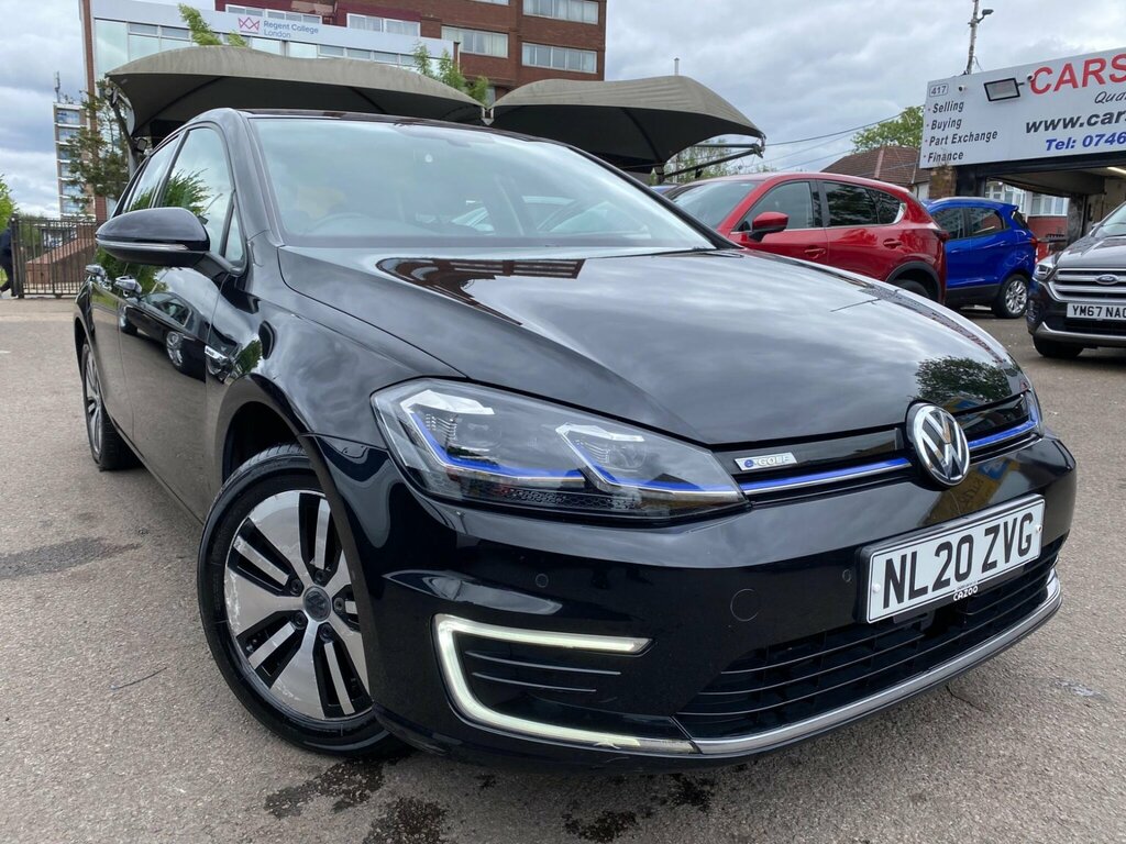 Volkswagen e-Golf 35.8Kwh E-golf Black