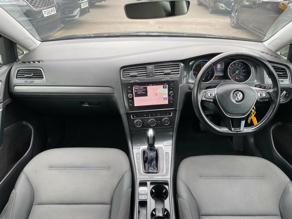 Volkswagen e-Golf 35.8Kwh E-golf NL20ZVG Black #2