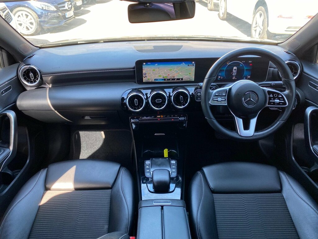 Mercedes-Benz A Class 1.3 A180 Sport Executive 7G-dct Euro 6 Ss LM20MUO Black #2