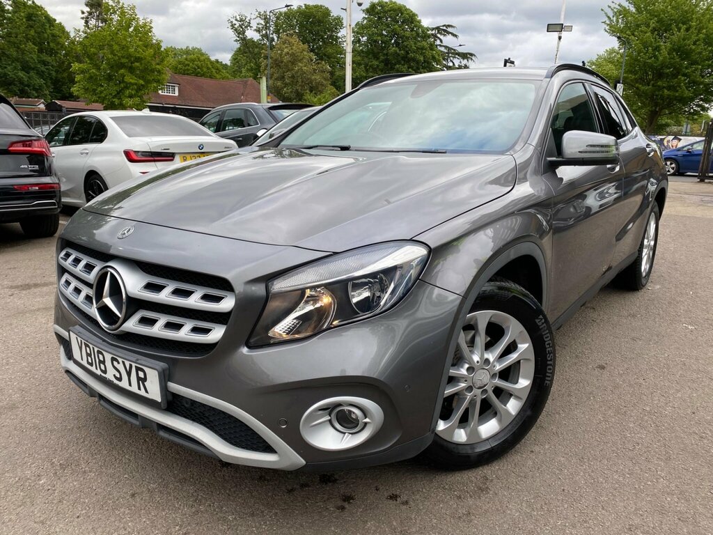 Mercedes-Benz GLA Class 1.6 Gla200 Se Executive 7G-dct Euro 6 Ss YB18SYR Grey #4