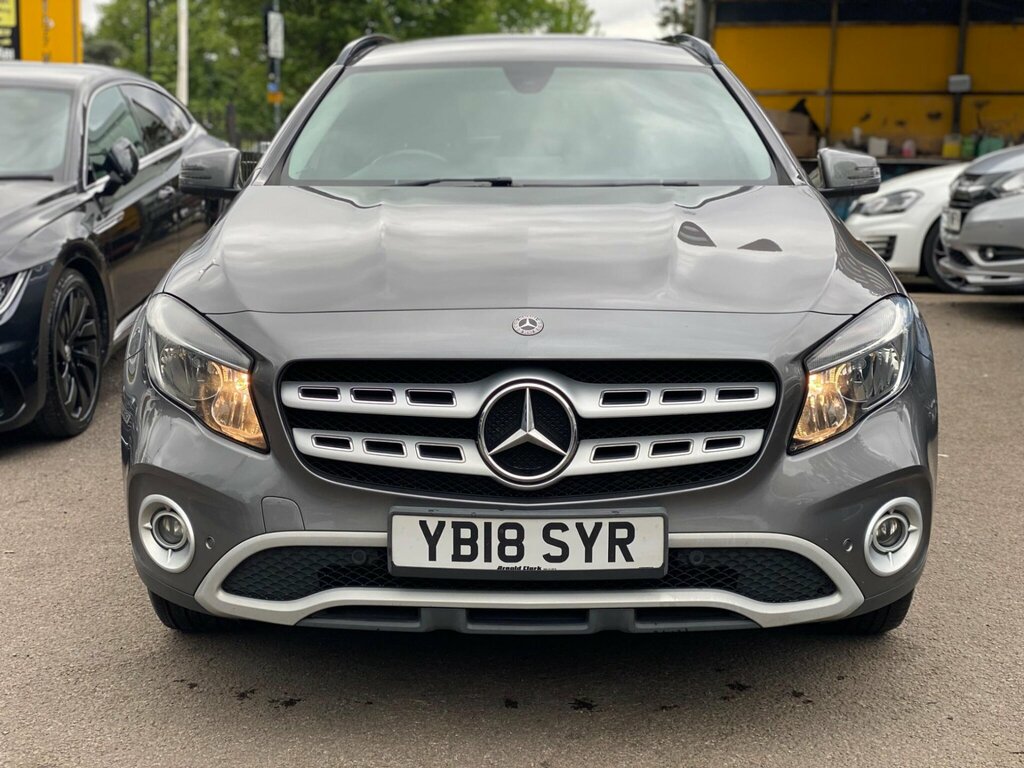 Mercedes-Benz GLA Class 1.6 Gla200 Se Executive 7G-dct Euro 6 Ss YB18SYR Grey #3