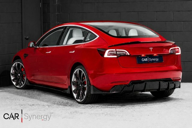 Tesla Model 3 Motor Performance Saloon YB69UBH Red #3